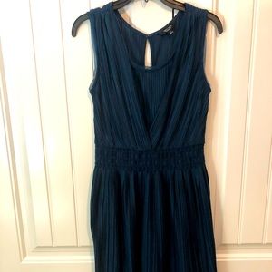 Simply Vera Wang sleeves blue/teal dress, size M